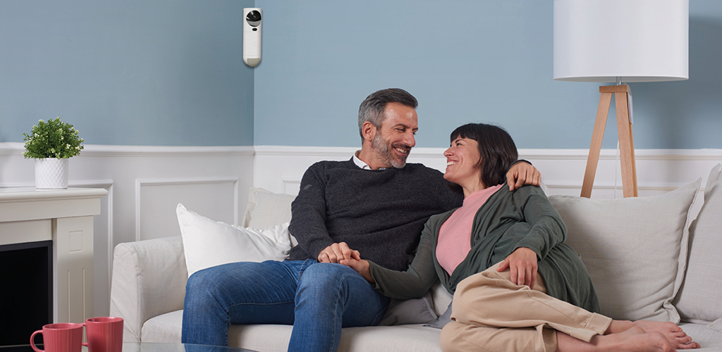 immagine coppia soggiorno